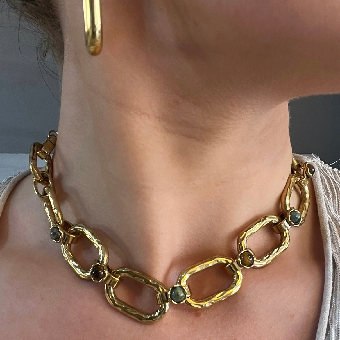 Chunky Gold jewelled necklace – Azure Jewellery Ireland