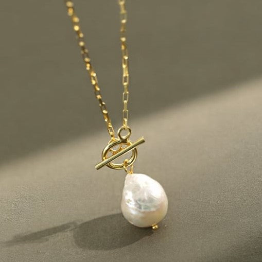 Sterling Silver Gold Plated Necklace with Freshwater Pearl