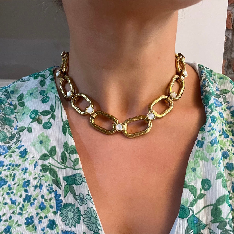 Chunky Gold jewelled necklace