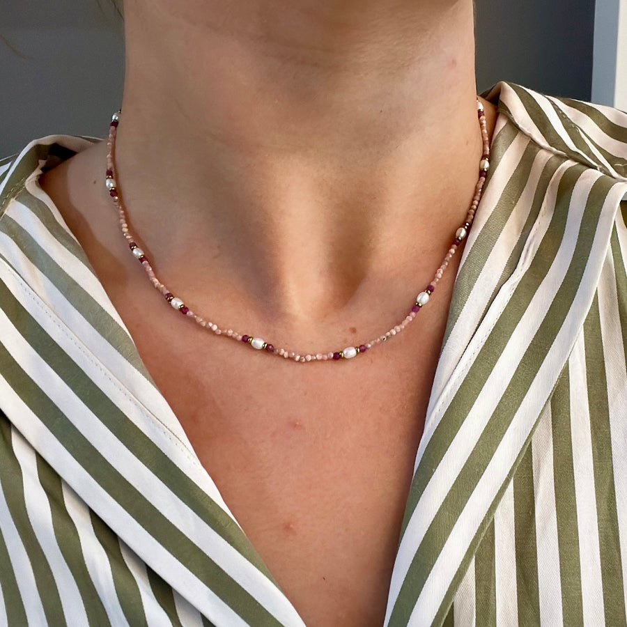 Baby Pink and Pearl Natural stone Beaded Necklace