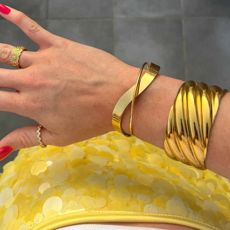 Minimalist Gold Bangle
