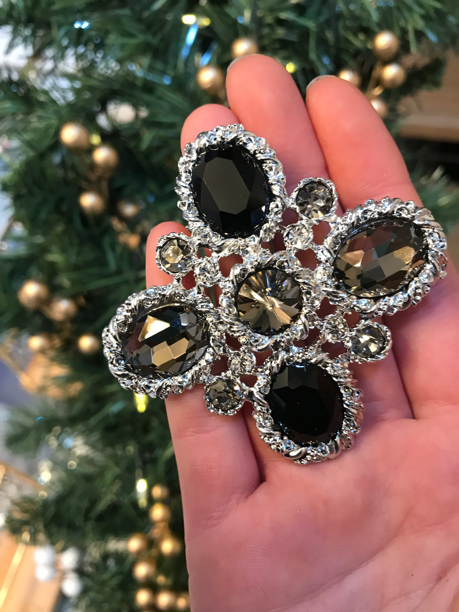 Black Gemstone Brooch
