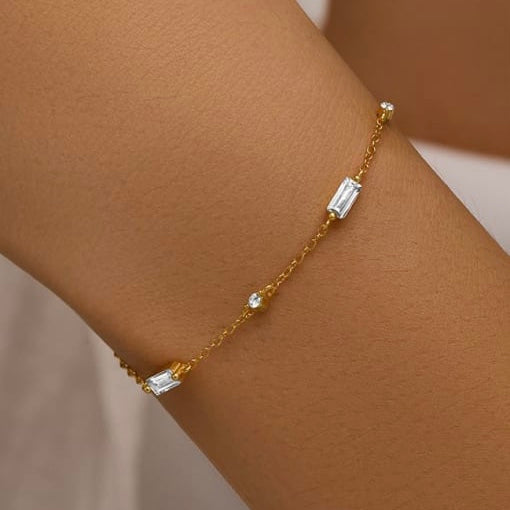 Geometric Minimalist Link Bracelet