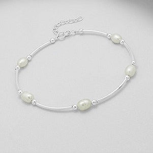Sterling Silver beaded bracelet with Freshwater Pearl