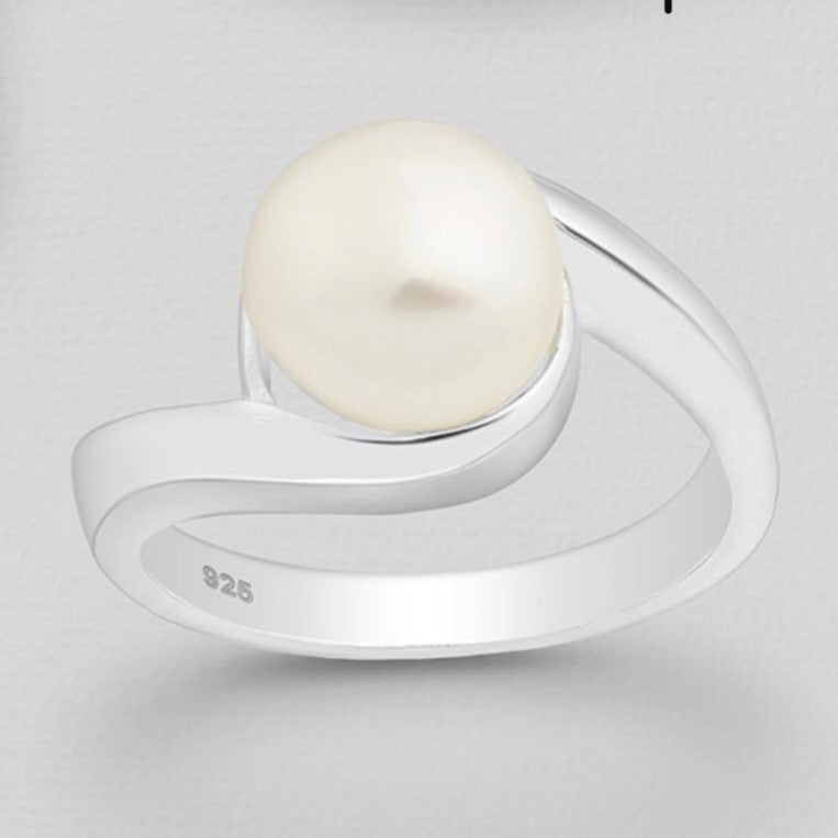Freshwater Pearl Ring with Sterling Silver Surround