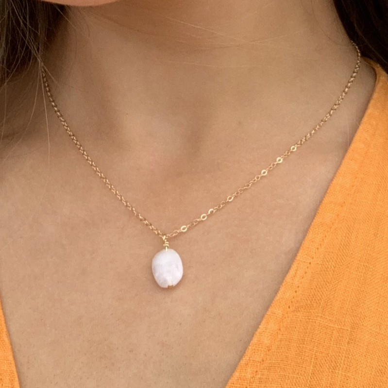 Gold Filled Moonstone Pendant Necklace