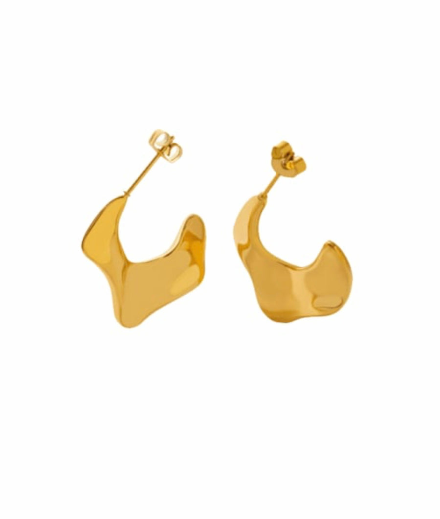 Gold wave hoop earring